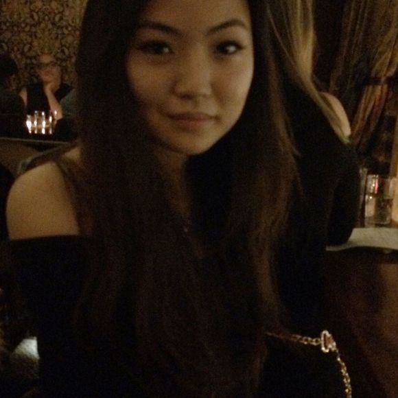 Meet your Posher, Pauline - Picture 1 of 1